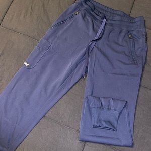 Greys Anatomy by Barco active scrubs